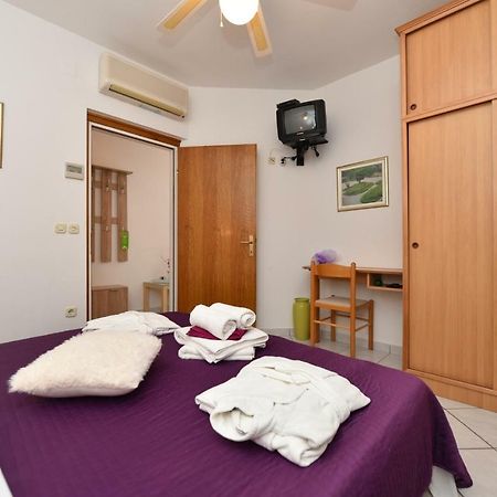 Villa Nela Petrcane Ngoại thất bức ảnh