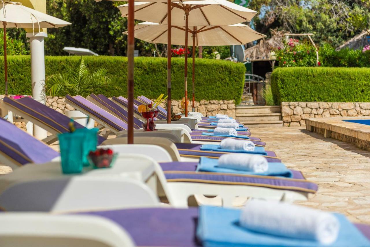 Villa Nela Petrcane Ngoại thất bức ảnh
