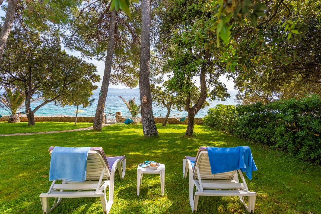 Villa Nela Petrcane Ngoại thất bức ảnh