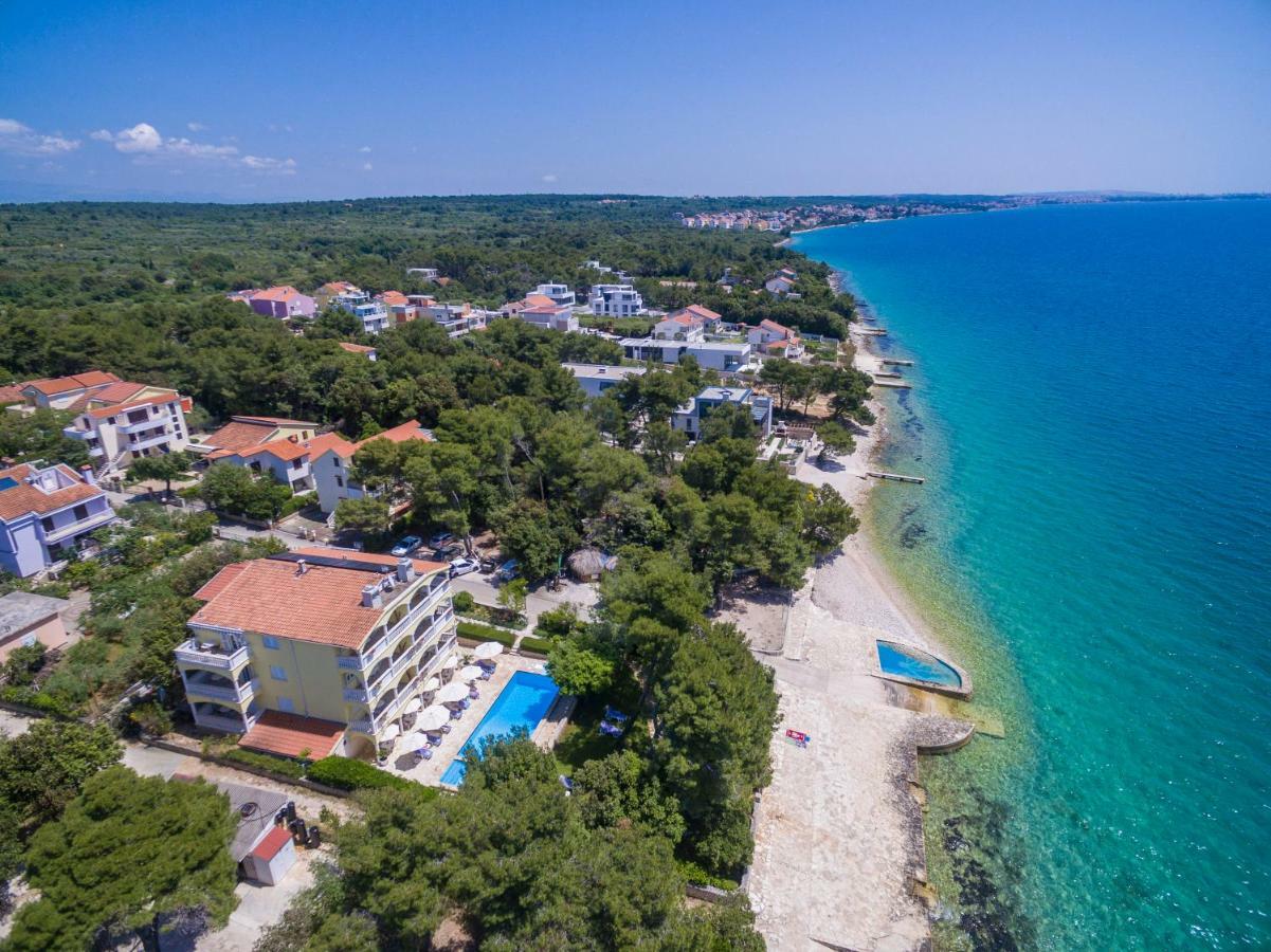 Villa Nela Petrcane Ngoại thất bức ảnh